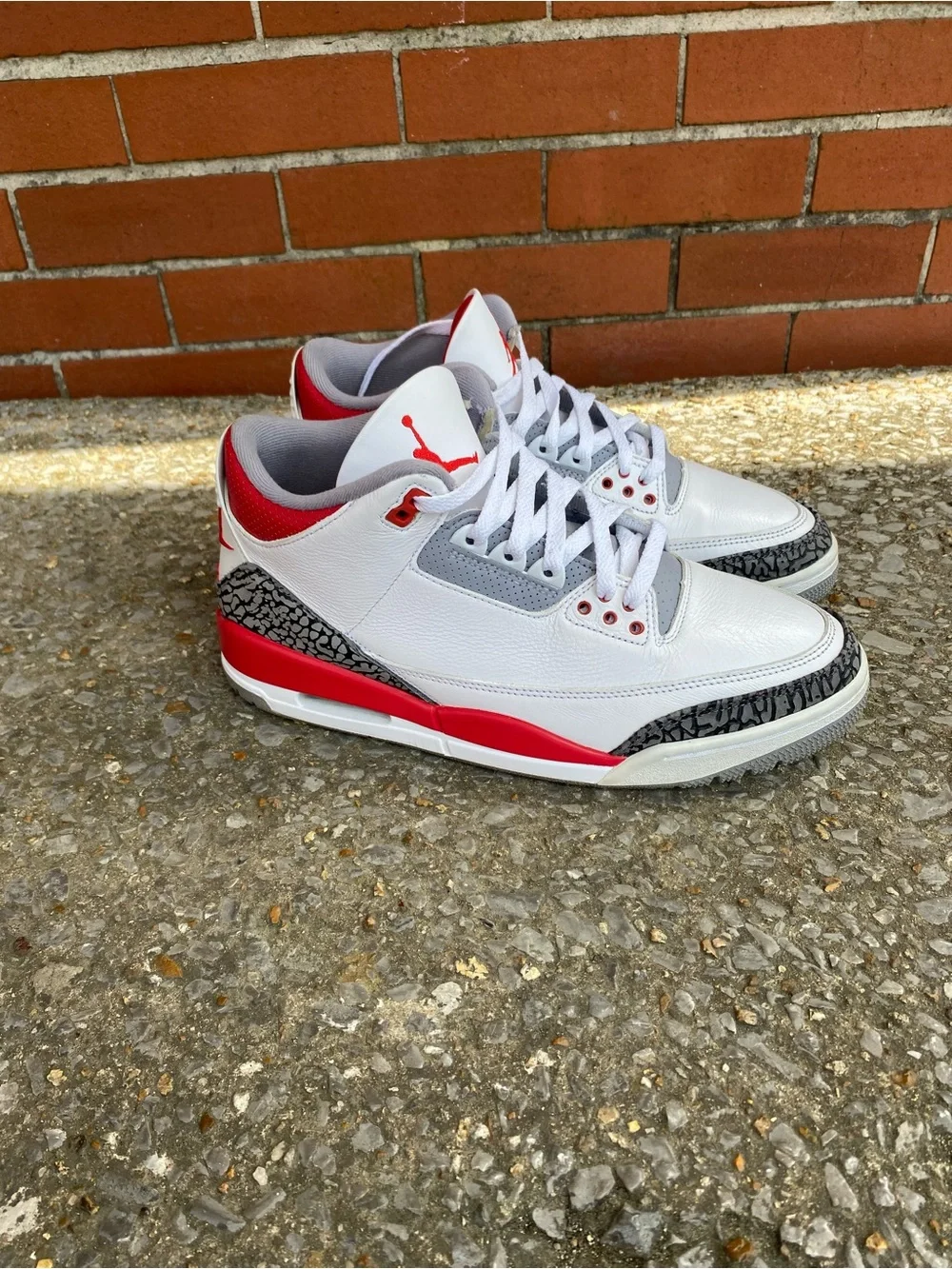 Nike Air Jordan 3 Retro White/Red Men’s Sneakers